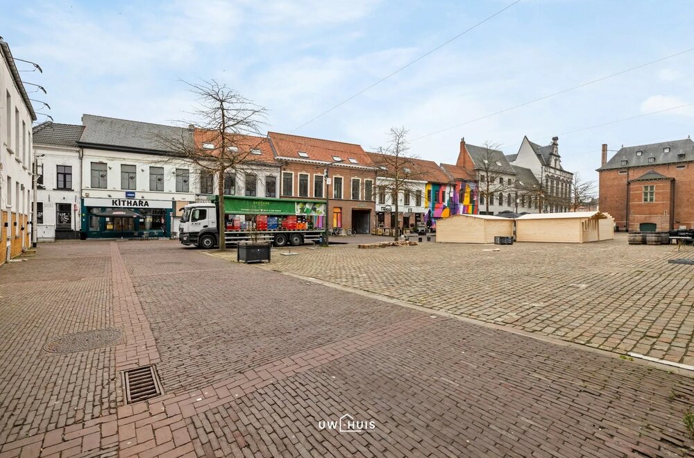 ruim-handelspand-aan-apostelplein003.jpg