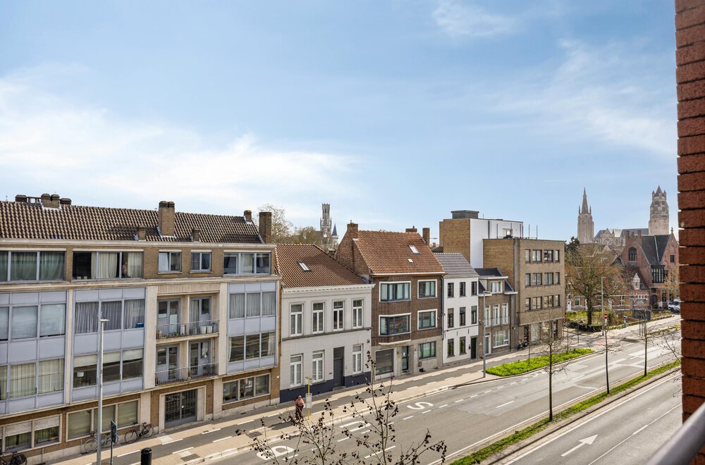lichtrijk-appartement-met-3-slaapkamers-te-koop-in-brugge007.jpg