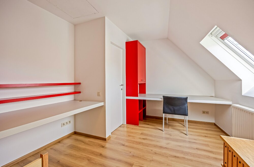 lichtrijk-appartement-met-3-slaapkamers-te-koop-in-brugge015.jpg