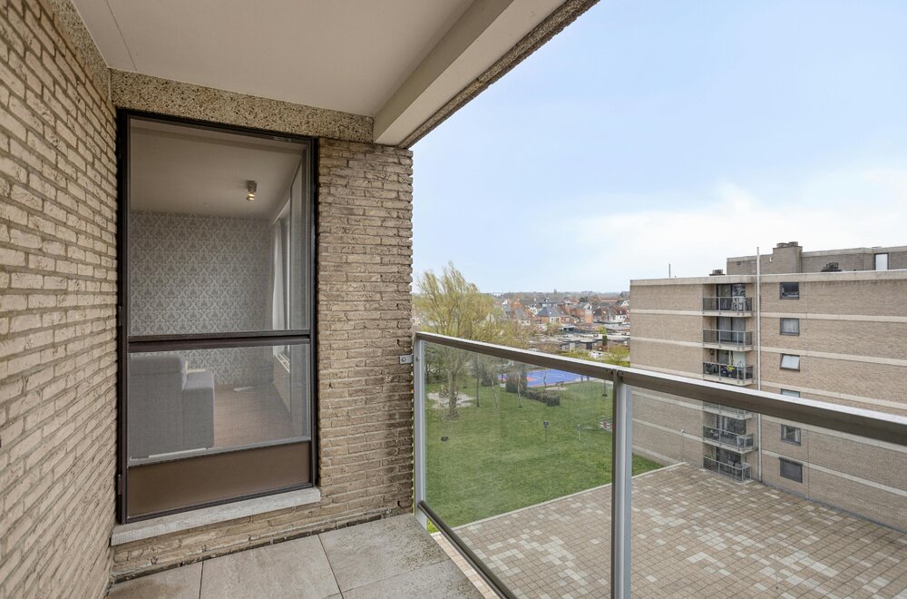 ruim-appartement-met-3-slaapkamers-en-autostandplaats-in-hasselt005.jpg