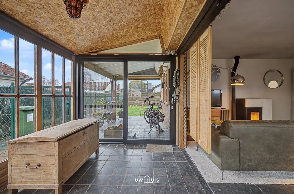 charmante-rustig-gelegen-woning-in-temse-004.jpg