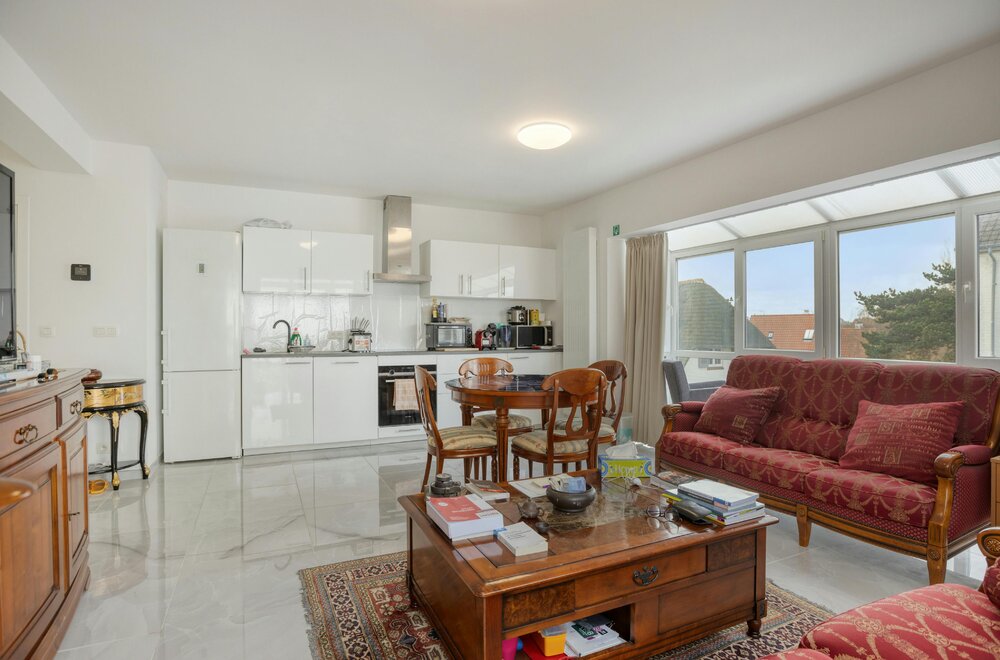 appartement-90m-met-3-slaapkamers-en-zeer-ruime-garage002.jpg