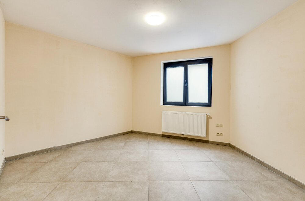bel-etagewoning-met-2-buitenruimtes-te-koop-in-zwijnaarde010.jpg