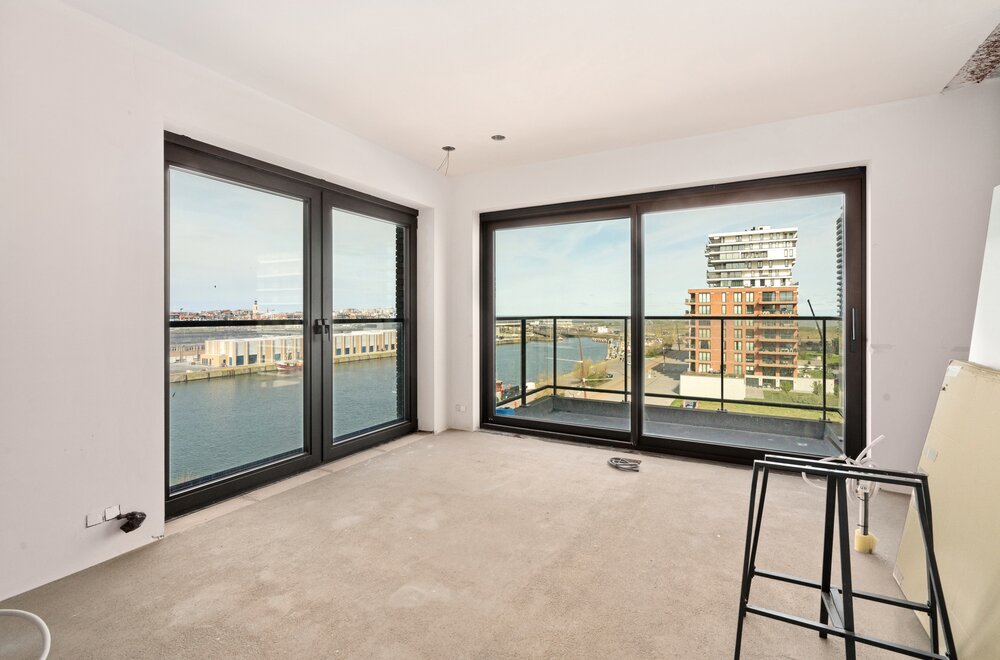 uitzonderlijk-appartement-met-prachtig-zeezicht-op-de-oosteroever006.jpg