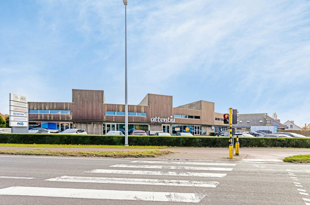 opbrengsteigendom-bestaande-uit-een-kantoorgebouw-te-koop019.jpg
