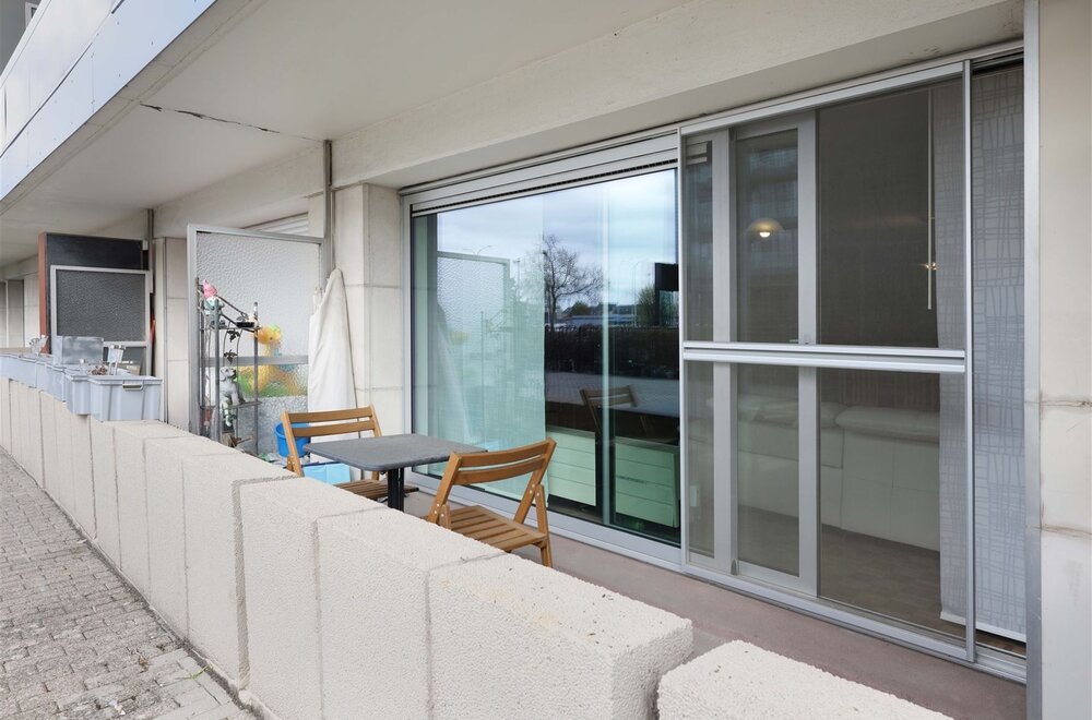 gelijkvloers-lichtrijk-appartement-met-zonnig-terras-vlakbij-het-centrum-van-hasselt012.jpg