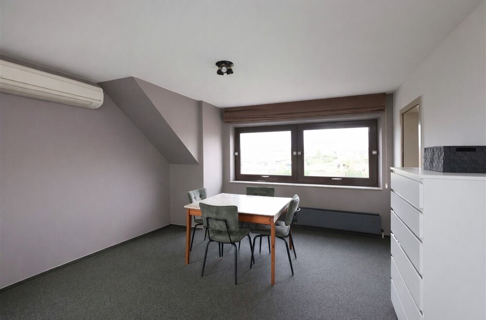 rustig-en-centraal-gelegen-appartement-met-2-slaapkamers-opbrengsteigendom-002.jpg