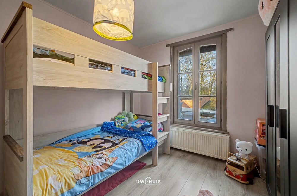 gerenoveerde-starterswoning-in-de-klinge-met-4-slaapkamers-en-lichtrijke-woonruimte-010.jpg