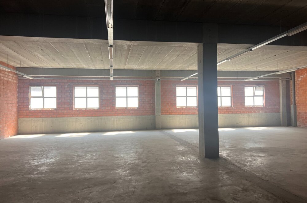 voormalig-fabriekspand-in-het-centrum-van-antwerpen-ideaal-voor-ontwikkeling-kantoren-wooneenheden007.jpg