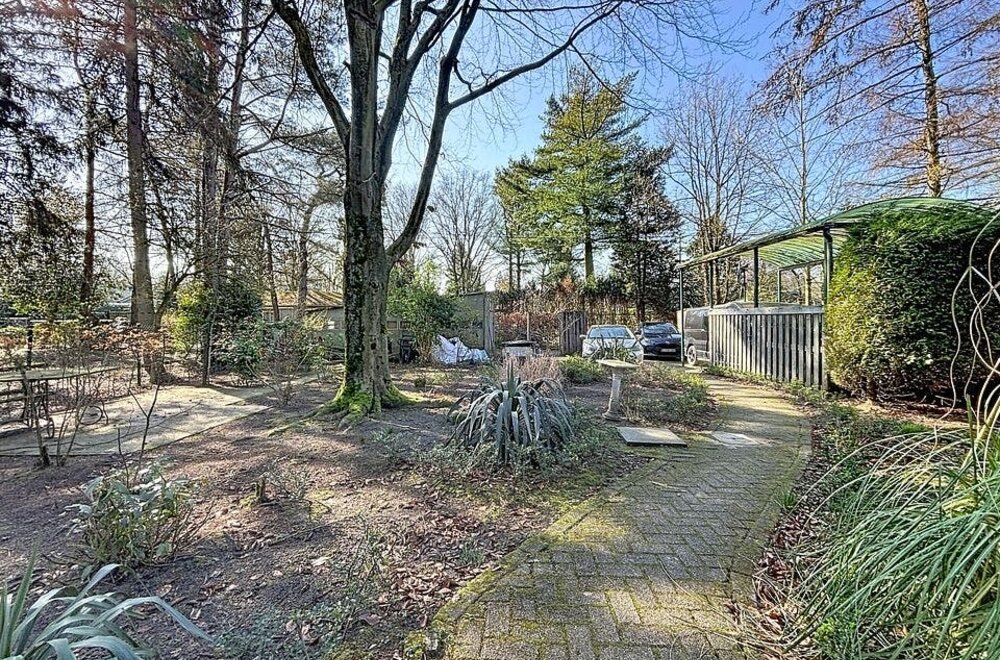 bungalow-te-koop-in-groene-en-bosrijke-omgeving-in-gooreind019.jpg