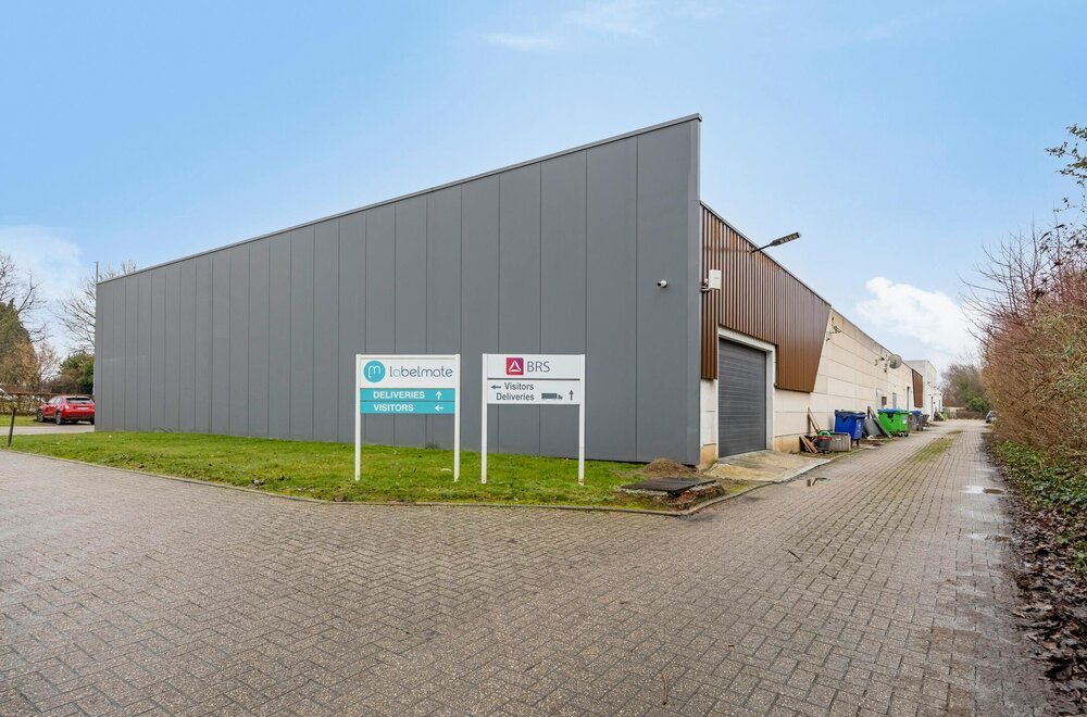 bedrijfsgebouw-te-koop-in-beersel004.jpg
