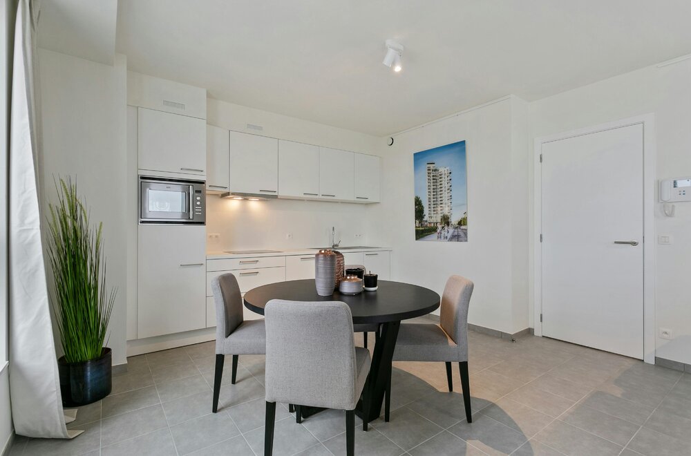 te-koop-recent-1-slpk-appt-met-mooi-uitzicht-en-groot-terras002.jpg