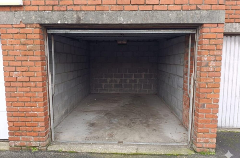garage-te-koop-in-ieper-op-de-brugseweg001.jpg