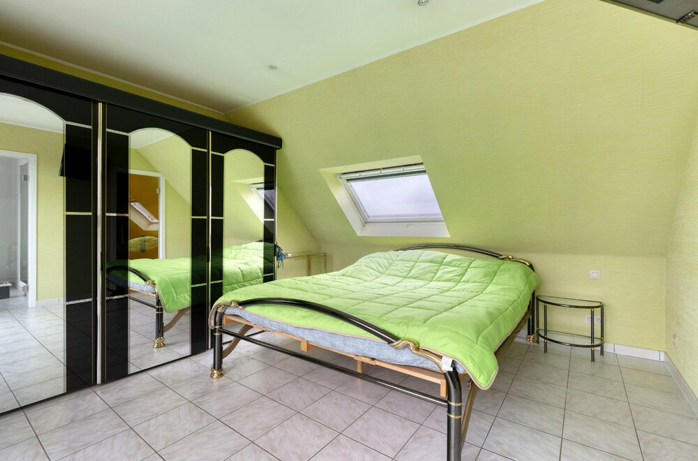 appartement-te-koop-met-dakterras-twee-kamers-en-garage-in-ieper013.jpg