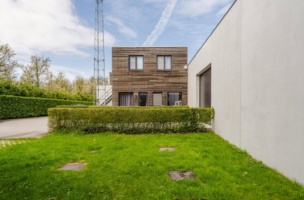 perfect-onderhouden-opbrengsteigendom-te-koop-te-kortrijk011.jpg