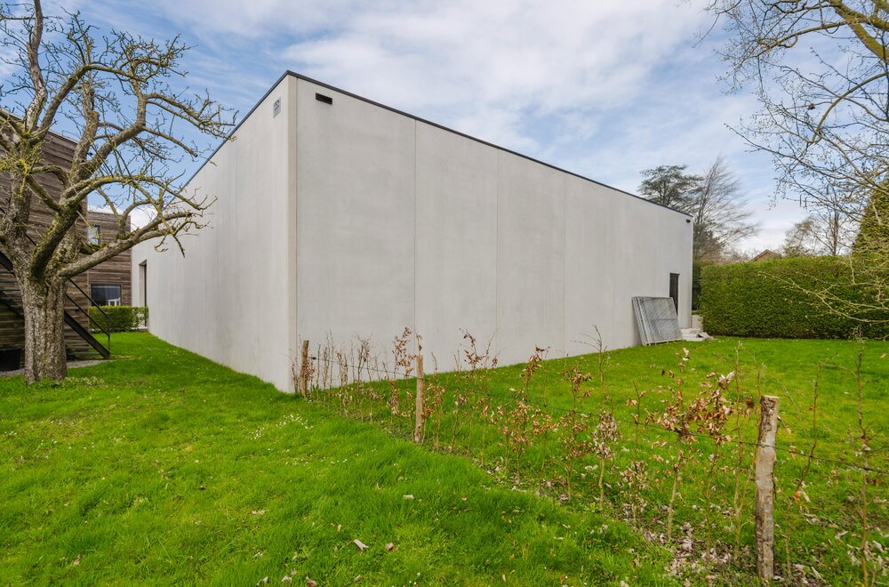 perfect-onderhouden-opbrengsteigendom-te-koop-te-kortrijk012.jpg