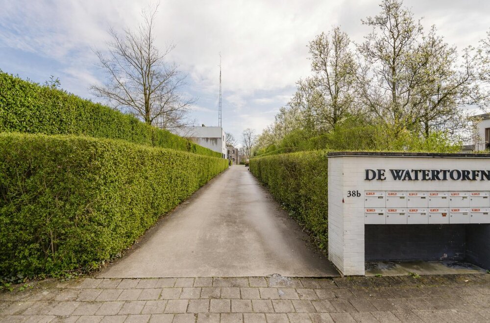 perfect-onderhouden-opbrengsteigendom-te-koop-te-kortrijk016.jpg