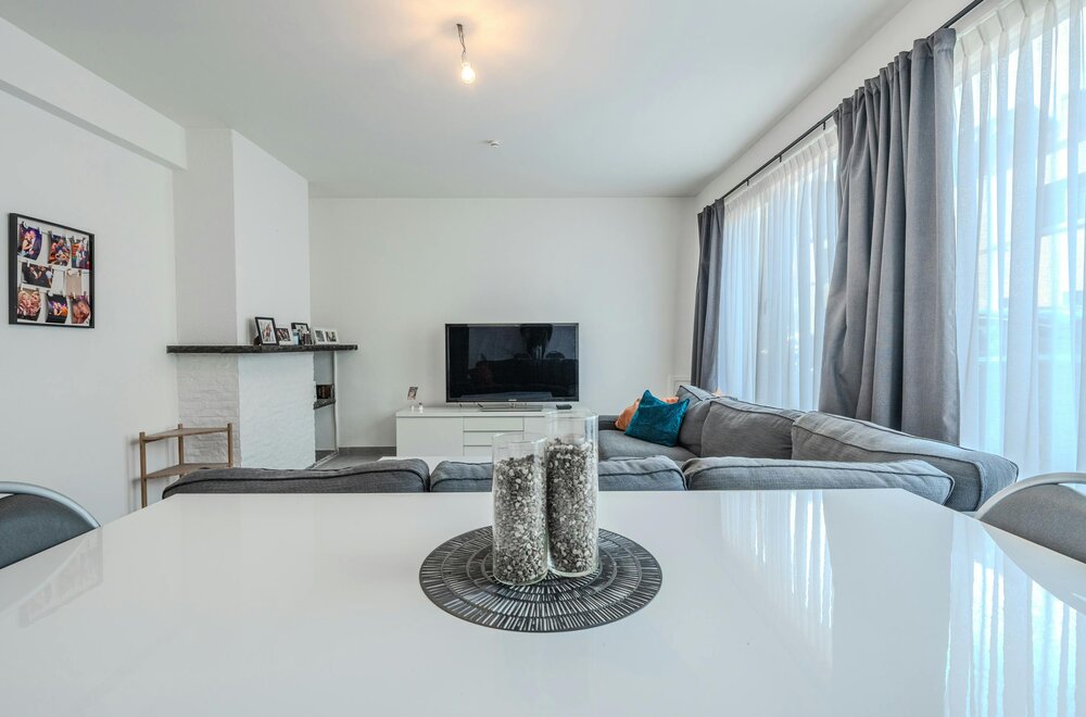energiezuinig-2-slaapkamer-appartement-te-oostende-stene-003.jpg