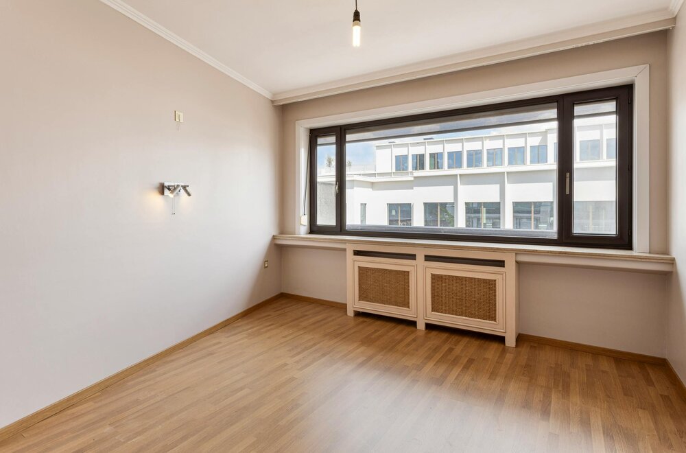 instapklaar-appartement-met-2-slaapkamers-te-roeselare-008.jpg