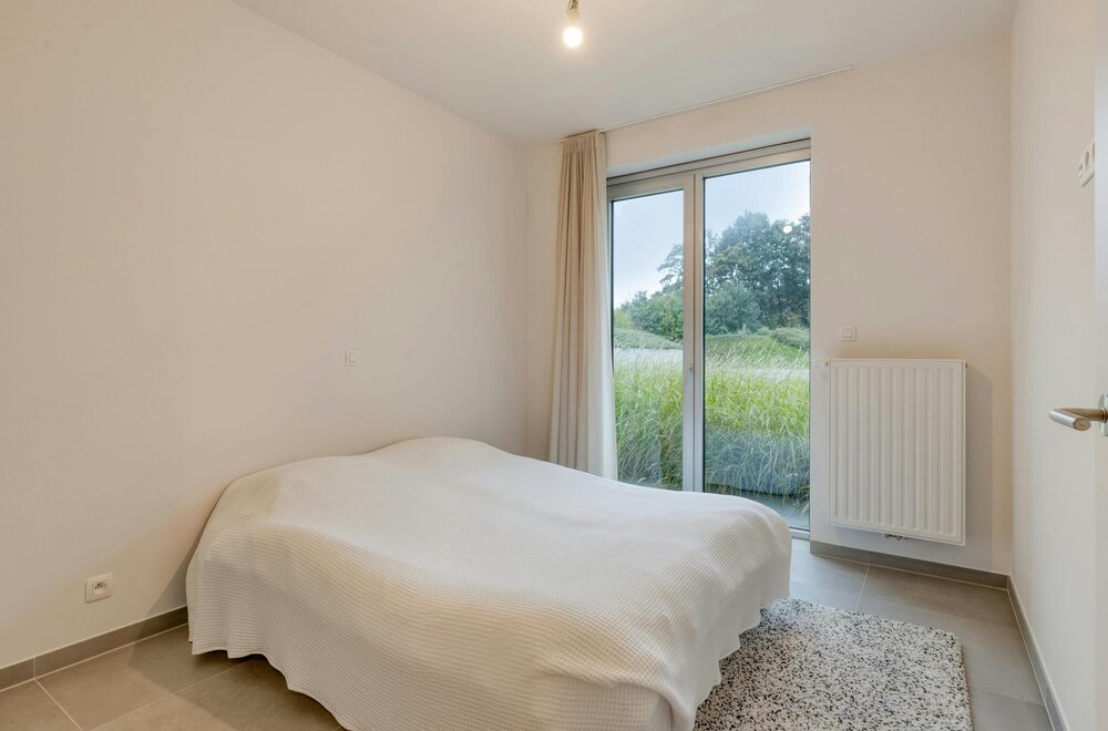 instapklaar-appartement-in-parktuin-nabij-hartje-roeselare-012.jpg