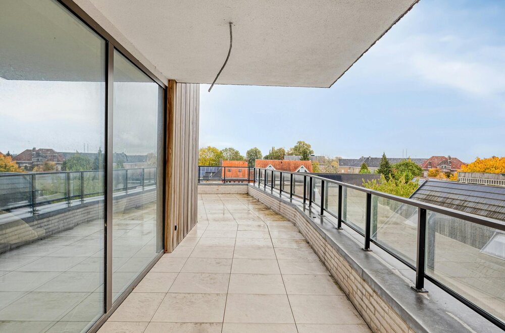 ruim-dakappartement-met-3-slaapkamers-in-staden-007.jpg