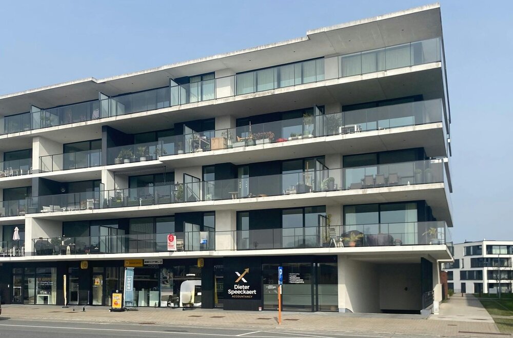 toplocatie-aalter-lichtrijk-3-slaapkamerappartement014.jpg
