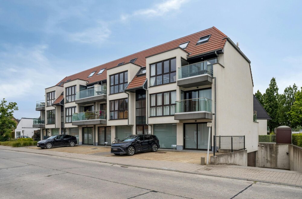 instapklare-lichtrijke-duplex-te-koop-in-hartje-aalter003.jpg