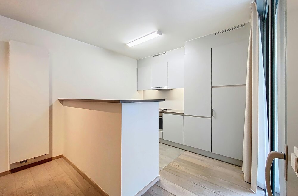 gelijkvloers-serviceflat-met-uniek-zicht-in-hartje-deinze008.jpg