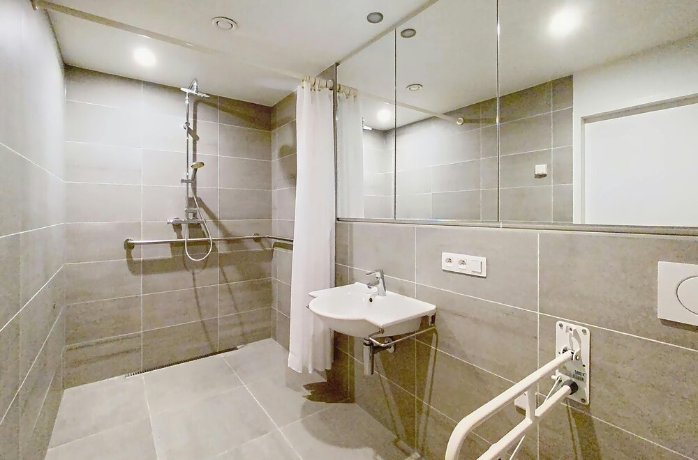 gelijkvloers-serviceflat-met-uniek-zicht-in-hartje-deinze009.jpg