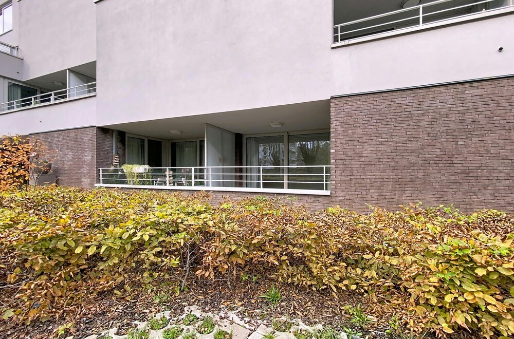 gelijkvloers-serviceflat-met-uniek-zicht-in-hartje-deinze011.jpg