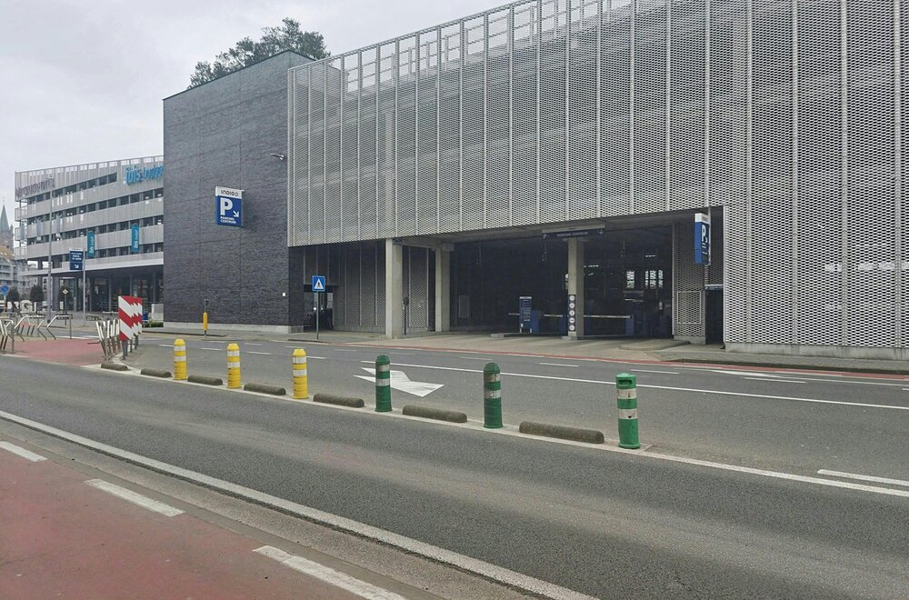 4-autostaanplaatsen-te-koop-nabij-station-van-blankenberge005.jpg