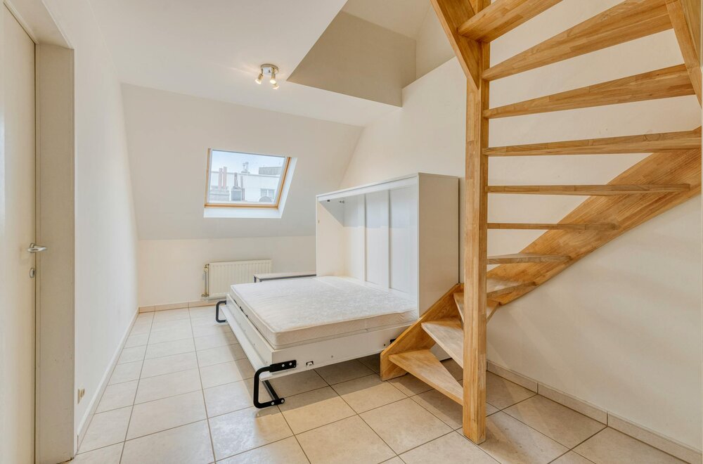 lichtrijk-duplex-appartement-te-koop-in-centrum-blankenberge007.jpg