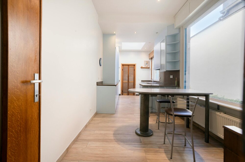 instapklaar-huis-met-4-slaapkamers-te-koop-in-blankenberge003.jpg