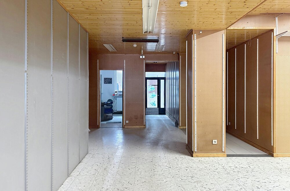 ontwikkelingspand-met-handel-en-2-appartementen-in-deurne-003.jpg