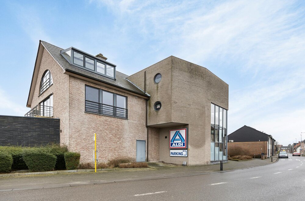 opbrengsteigendom-4-appartementen-in-puurs-sint-amands-002.jpg