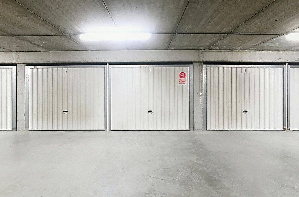 ruime-garagebox-op-topligging-te-duinenweg-007.jpg