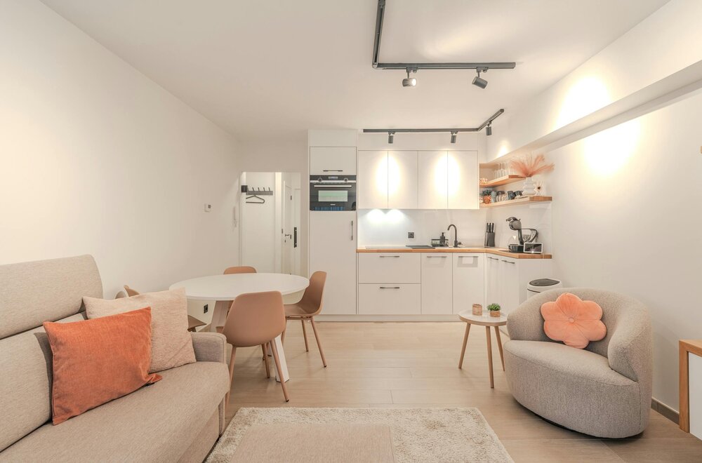lichtrijk-appartement-met-aparte-slaapruimte-te-middelkerke-008.jpg
