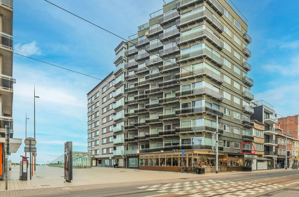 lichtrijk-appartement-met-aparte-slaapruimte-te-middelkerke-014.jpg