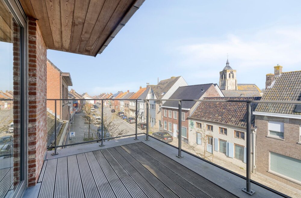 ruim-en-lichtrijk-appartement-in-hartje-proven001.jpg