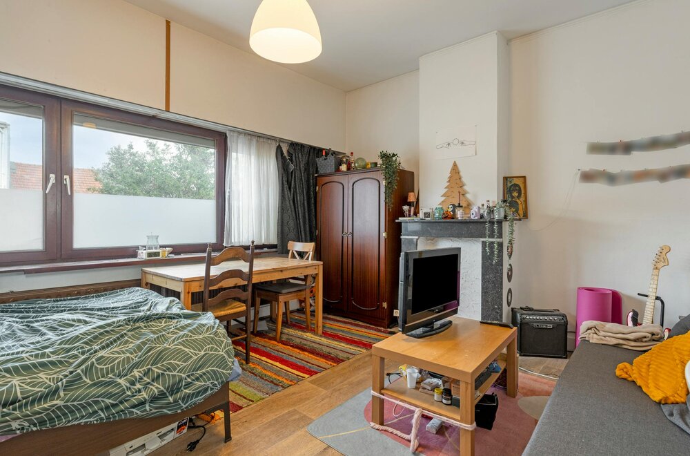 gezellig-studentenhuis-met-5-vergunde-kamers-te-koop-014.jpg