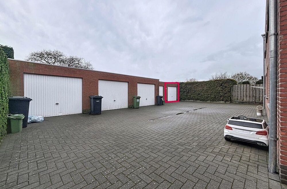 gelijkvloers-appartement-met-garage-te-koop-in-loenhout-022.jpg