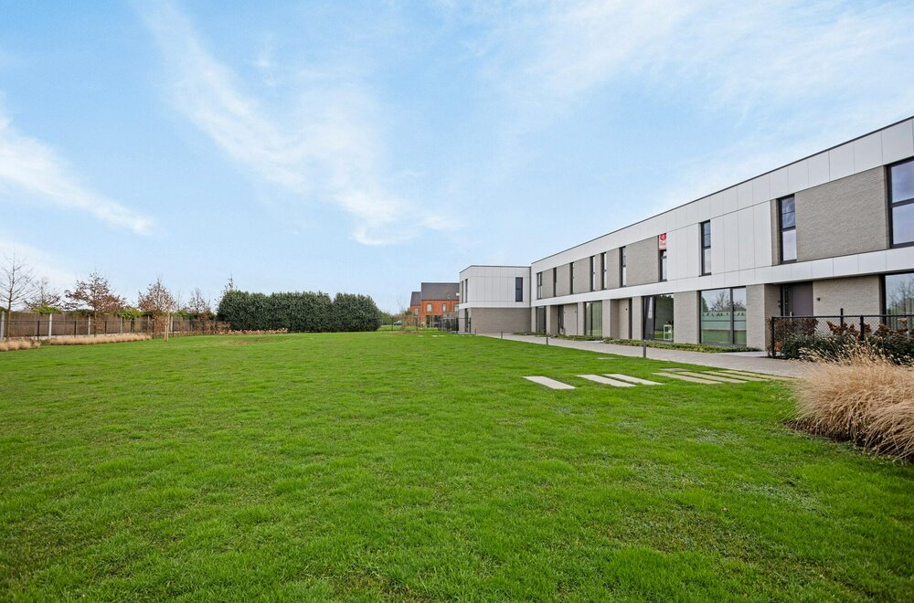 ruime-en-kwalitatieve-woning-te-koop-in-brecht-002.jpg