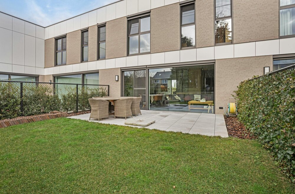 ruime-en-kwalitatieve-woning-te-koop-in-brecht-008.jpg
