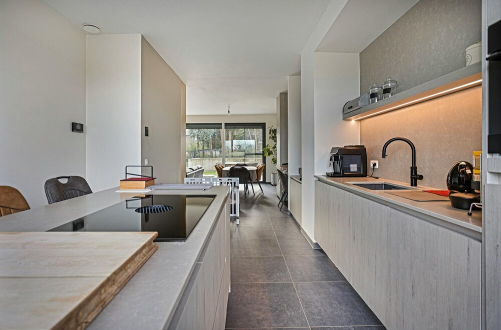 ruime-en-kwalitatieve-woning-te-koop-in-brecht-009.jpg