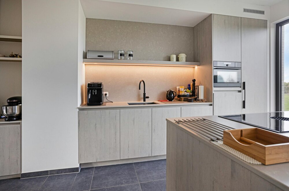 ruime-en-kwalitatieve-woning-te-koop-in-brecht-012.jpg