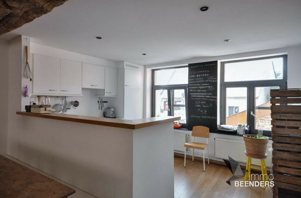 verhuurd-handelspand-met-duplex003.jpg