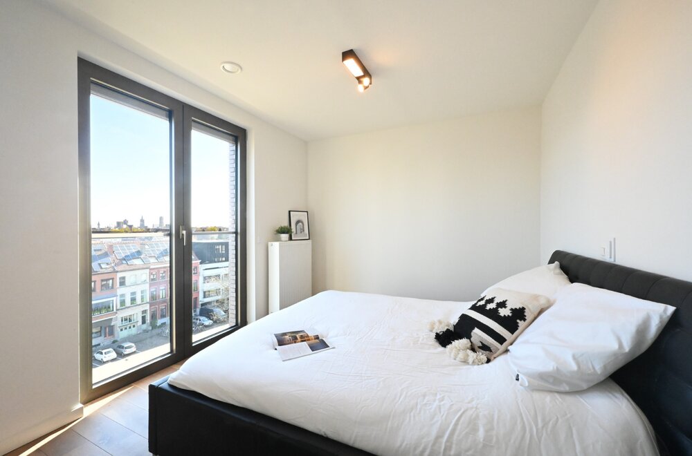 ruim-penthouse-met-3-slaapkamers-aan-de-stadsrand-van-gent013.jpg
