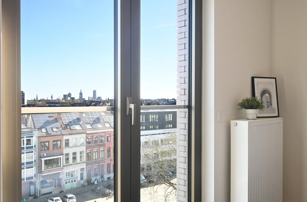 ruim-penthouse-met-3-slaapkamers-aan-de-stadsrand-van-gent014.jpg