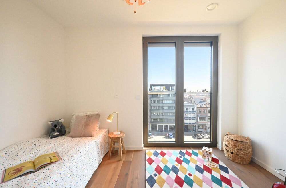 ruim-penthouse-met-3-slaapkamers-aan-de-stadsrand-van-gent019.jpg