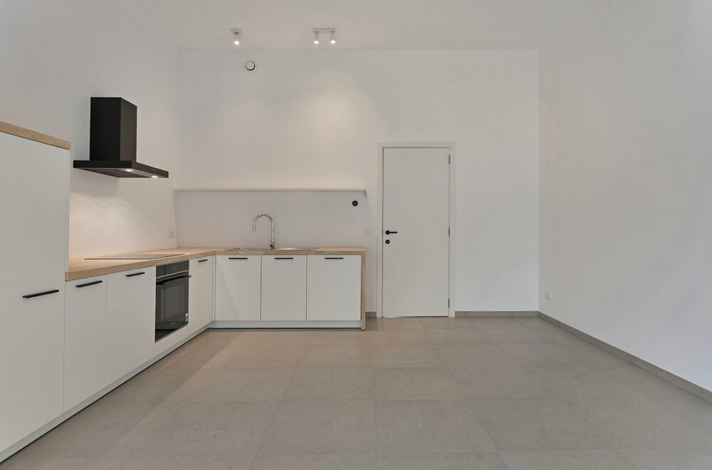 nieuw-appartement-te-koop-in-vlamertinge-met-leuke-tuin-004.jpg